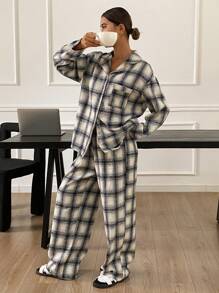 Livesso Women Distressed Collar Long Sleeve Plaid Print Loose Pajama Set