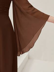 Modelyn 女士纯色斗篷领喇叭袖长款优雅连衣裙，秋冬季长款晚礼服 - 咖啡 - 查看 6