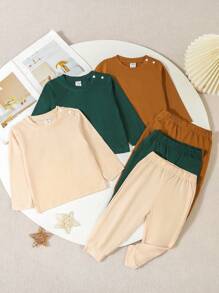 6pcs/Pack The Three Pieces Baby Boy Basic Set Includes Three Sets Of Clothes In Apricot Brown And Green To Meet The Baby's Daily Dressing Needs. Each Set Features A Clean Design And High-Quality Fabrics To Ensure Comfort And Functionality. Different Colors Allow Babies To Show Different Styles On Different Occasions, Which Is Both Cute And Fashionable.