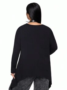 ROMWE Goth Plus Size Dark Skull & Skeleton Graphic Batwing Sleeve T-Shirt - Black - View 5
