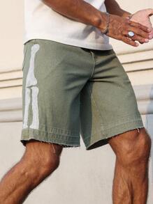Manfinity Homme Men's Graphic Printed Pocket Raw Hem Casual Denim Shorts - Green - View 4