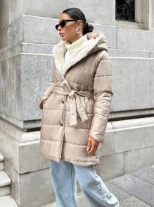 RueChic Damski beżowy zimowy płaszcz z futrzanym detalem z królika, codzienne ubrania