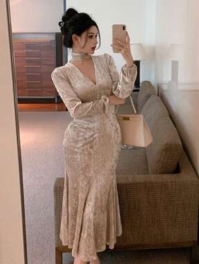 DAZY Damen Samt V-Ausschnitt Taille Splice Fischschwanz Kleid, elegantes Abendkleid für Partys, knielang, Herbst/Winter Abschlussball Kleid