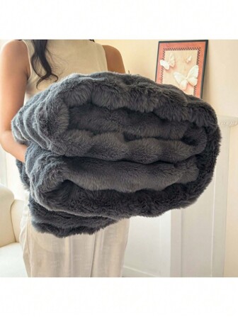 1pc Super Soft & Smooth Rabbit Fur Blanket, Bringing You Warm And Comfortable Sleep, Suitable For Bed, Sofa