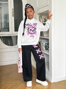 SHEIN 青少年女孩连帽衫，带有卡通熊和字母图形印花羊毛内衬宽松长袖运动衫和阔腿运动裤休闲 2 件套，街头服饰，适合日常穿着，休闲场合 - 黑與白 - 查看 4