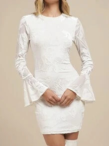 SHEIN Clasi 女士优雅白色烧花纹理修身喇叭袖迷你连衣裙 - 白色 - 查看 3