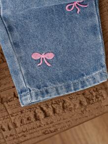 SHEIN Vintaside Kids 女婴白色圆领运动衫搭配粉色蝴蝶结印花和牛仔裤搭配粉色蝴蝶结刺绣，可爱甜美套装，秋冬 - 彩色 - 查看 5