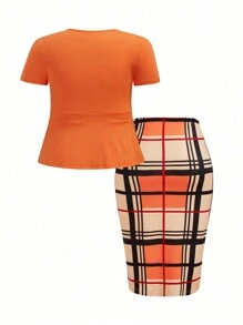SHEIN Clasi 大码女式镂空领纯色短袖衬衫和格子 A 字裙针织夏季休闲套装 - 橘色 - 查看 2
