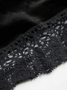 SHEIN Unity 大码女式纯色撞色蕾丝 V 领长袖优雅连衣裙