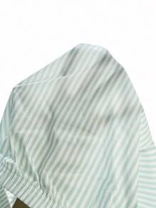 SHEIN EZwear Shorts casuales de verano con rayas de moda para mujeres