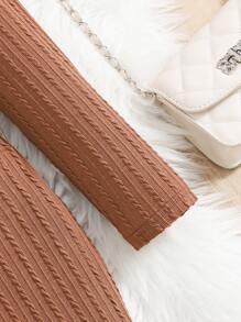 SHEIN Leap Crew 少女咖啡棕色大地色高领盖袖荷叶边下摆纹理针织修身复古休闲百搭连衣裙 - 咖啡棕 - 查看 4