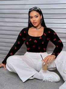 SHEIN EZwear Casual Minimalist Full Print Cherry Pattern Plus Size Women Tight-Fitting T-Shirt, Spring/Autumn