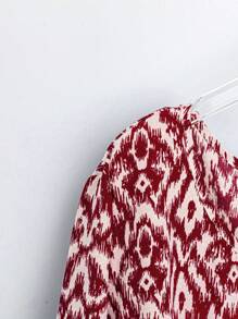 EMERY ROSE Plus Size All-Over Print Casual Round Neck Long Sleeve Shirt For New Year Clothes