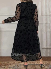 Vionelle 加大码纯色 V 领网眼拼接系带优雅长袖连衣裙，适合冬季长款女装