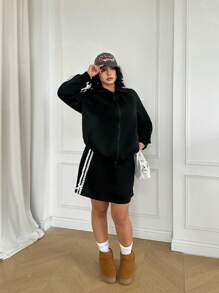 Flirla 女士休闲运动套装，蝴蝶结条纹连帽夹克和迷你裙 2 件套，春季 - 黑與白 - 查看 6