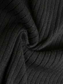 SHEIN Clasi 大码女式纯色心形领扭结胸部修身毛衣连衣裙 - 黑色 - 查看 5