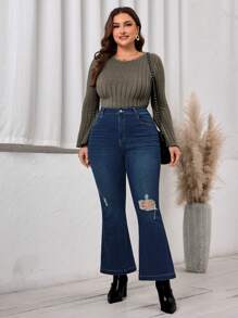 SHEIN LUNE Jeans de pierna acampanada y desgastados informales de talla grande