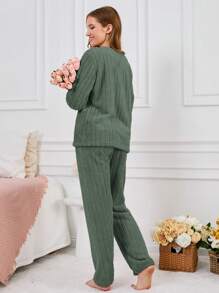 RueChic 2Pcs Pelush Embroidery Detail PJ Set - Green - View 2