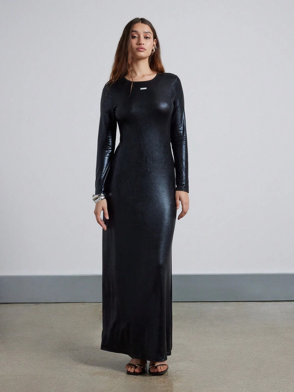 long sleeve metallic bodycon dress AiiRZ Metallic Long Sleeve Fitted Bodycon Maxi Dress｜MISSGUIDED