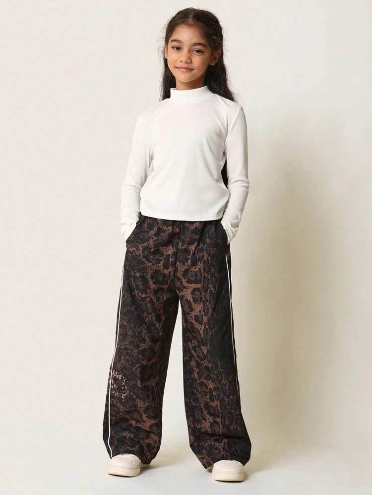 SUMWON Tween Girls Comfort Slim Fit Rib Long Sleeve Funnel Neck Essential Tee Vacation