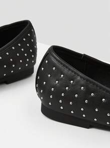 MOTF PREMIUM GIÀY PUNK MŨI VUÔNG BẰNG THOẢI MÁI ĐA NĂNG CÓ NƠ ĐINH TÁN PUNK - màu đen - Xem 8