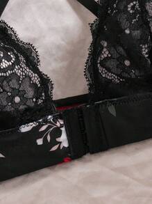 2pcs Romantic Floral Lace Ladies Lingerie Set - Multicolor - View 6