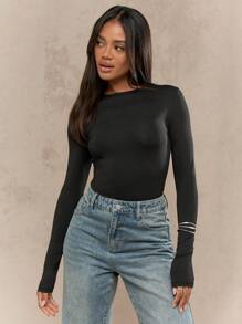 MISSGUIDED 精致修身长袖紧身衣 运动休闲必备圆领基本款分层单品 冬季时尚必备修身弹力百搭日常穿着现代基本款 - 黑色 - 查看 1