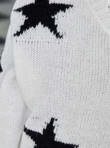 SHEIN Explorewe 年轻女孩星星提花对比图案做旧下摆套头衫和裙子两件套 - 白色 - 查看 3