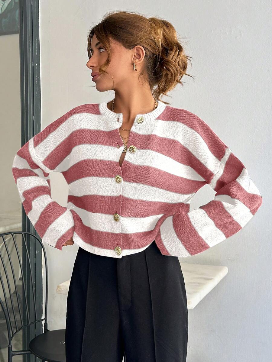 EURMUSE 女士条纹圆领前扣开衫 - 彩色 - 查看 1