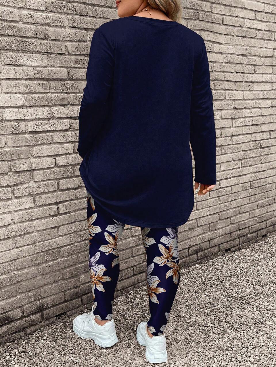 2pcs/Set Plus Size Women Floral Print Long Sleeve T-Shirt And Yoga Pants, Casual For ,Flower/Spring/Summer/Vacation