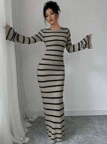 Chiquease 女式条纹露背系带喇叭袖毛衣连衣裙 - 卡其色 - 查看 4