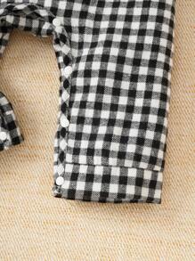 SHEIN 1pc Baby Boys' Gentleman Academy Style Badge Fake Two Plaid Long Sleeve Jumpsuit, Suitable For Daily Wear, Fall/Winter - Multicolor - View 7