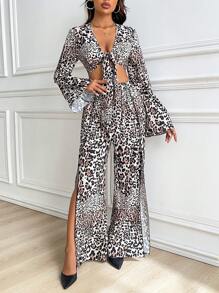 SHEIN Privé Bộ 2 món/bộ thời trang nữ thanh lịch, gợi cảm, giản dị, phong cách Y2K, cổ điển, thu đông, họa tiết da báo, buộc dây phía trước, tay loe, quần ống rộng cạp cao, xẻ tà - Nhiều màu - Xem 4