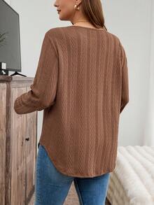 SHEIN LUNE Plus Size Casual Long Sleeve Textured Fabric T-Shirt With Curved Hem, Suitable For Autumn/Winter Holiday Outfit