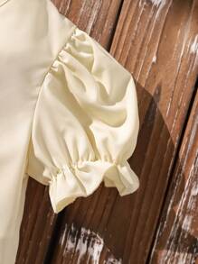 SHEIN 年輕女孩泡泡袖上衣和花卉印花背心連身褲