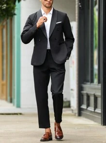 Manfinity Mode Conjunto de camisa de manga larga de un solo color con botones y pantalones casuales para hombres