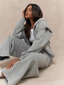 MISSGUIDED Athletic Full Zip Sweatshirt Cropped Bomber Style Workout Jacket Loungewear Casual Sports Activewear Fall Winter Essential - Grey - View 5