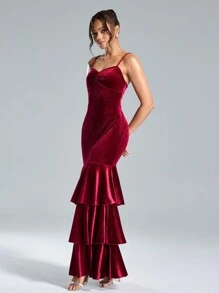 SHEIN Belle Váy dạ hội thời trang mùa thu đông cho nữ, váy nhung co giãn ba lớp bèo nhún cỡ lớn màu đỏ tía, váy dạ hội trang trọng cho nữ, thiết kế xếp nếp ba lớp tạo cảm giác thời trang và vui tươi, thích hợp cho tiệc tối và Giáng sinh, váy dạ hội thanh lịch, cho khách dự tiệc cưới, tốt nghiệp, tiệc tối - Màu Đỏ Sâu - Xem 4