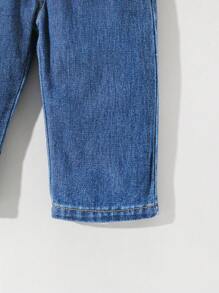 SHEIN Playful Pals 女宝宝可爱休闲洗水牛仔背带裤 - 中等水洗藍 - 查看 4