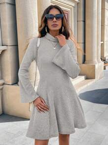 SHEIN Clasi Váy suông tay loe cổ cao màu trơn đơn giản cho nữ, thích hợp cho mùa thu - Màu Xám nhạt - Xem 6