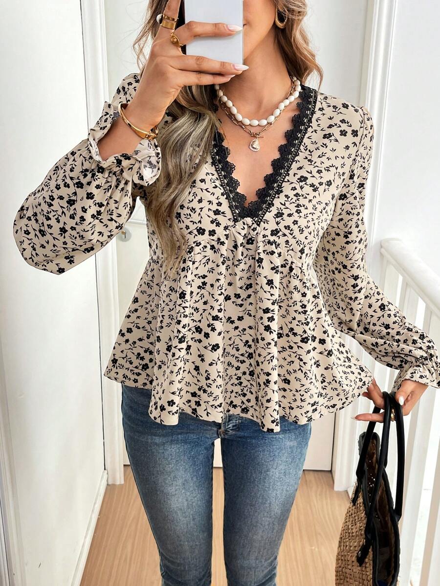 SHEIN Frenchy Áo Babydoll ren tay loe họa tiết hoa cổ chữ V thanh lịch cho nữ khi đi nghỉ - Nhiều màu - Xem 1