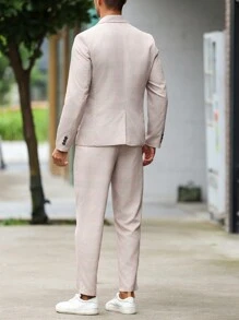 Manfinity Mode 男士休闲商务两件套西装套装 - 双排扣缺口翻领西装外套和裤子 - 卡其色 - 查看 2