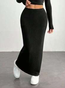 SHEIN PETITE 女款黑色凹纹紧身及膝裙 - 黑色 - 查看 6