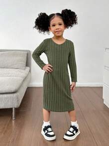 SHEIN SLAYR KIDS SLAYR KIDS Đầm midi cổ chữ V cho bé gái Mommy & Me, co giãn và thoải mái cho bé gái/bé gái, tuyệt vời để mặc thường ngày và hàng ngày cũng như đi học hàng ngày vào mùa xuân và mùa thu, phù hợp cho mẹ và con gái, phù hợp cho chị em và tôi - màu xanh lá - Xem 6