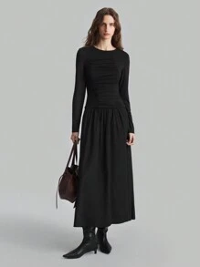 Ontre 2025 Spring New Arrival Women Black Crew Neck Long Sleeve Woven Patchwork Pleated Warm And Comfortable Maxi Versatile Elegant Dress