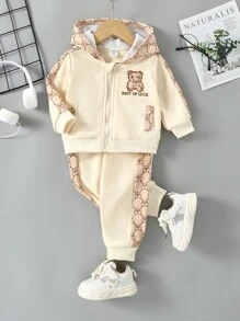 SHEIN 2 件套男婴中性款熊刺绣图案印花连帽拉链运动衫和裤子套装，适合休闲和户外穿着，6 个月 - 2 岁 - 杏色 - 查看 9
