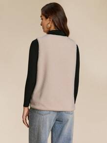 Chiquease Solid Color Front Button Sleeveless Pockets Casual Plush Faux Shearling Vest - Apricot - View 2