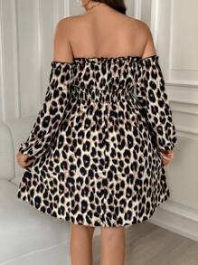 SHEIN Unity Vestido de manga larga con hombros descubiertos, volantes y estampado de leopardo, talla grande - Multicolor - Ver 2