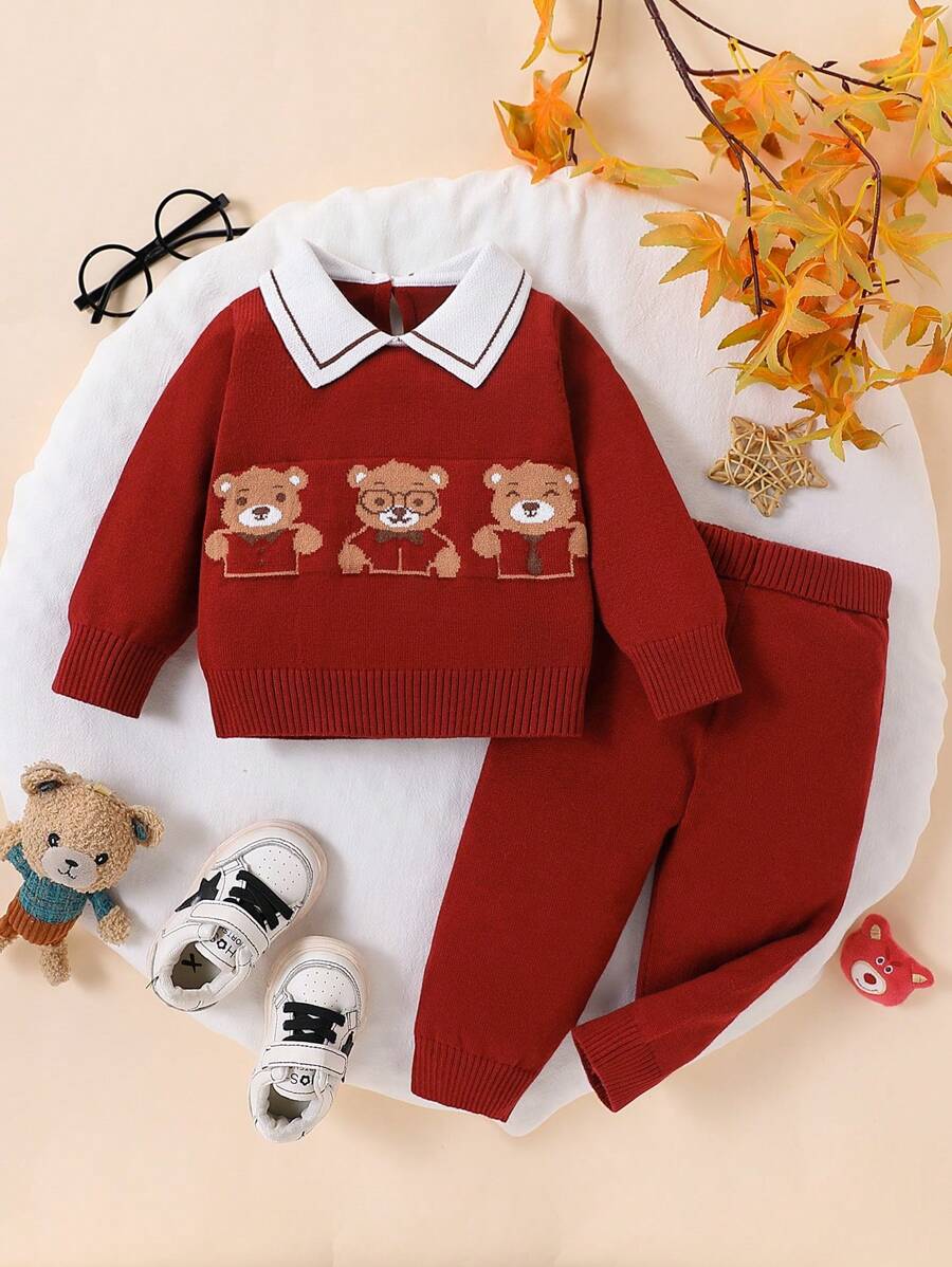 SHEIN Playful Pals 时尚男婴卡通印花领长袖毛衣上衣和针织裤针织套装，适合圣诞节 - 彩色 - 查看 1