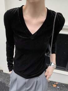 DAZY Women Velvet Solid V-Neck Long Sleeve Fitted T-Shirt, Elegant Autumn/Winter